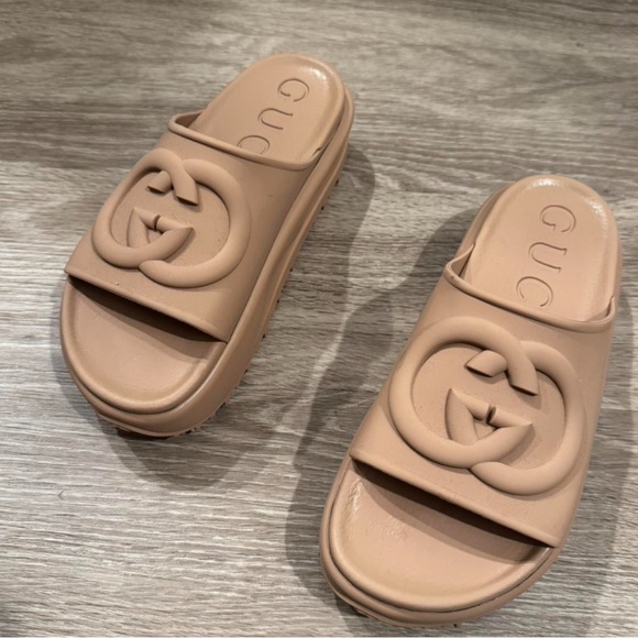 What pair is your favorite?! Anyone need a pair? 100% authentic shoes! - Picture 6 of 7